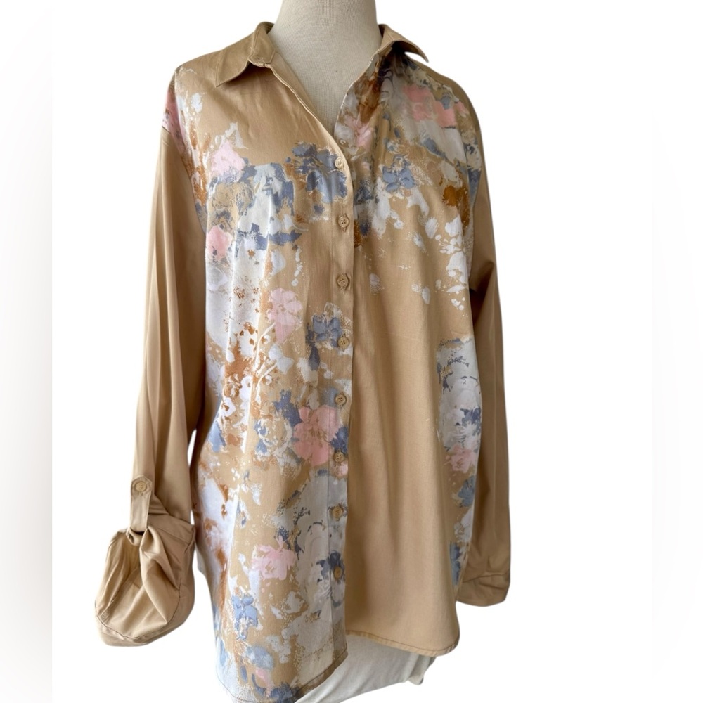 NWT New York & Company Tan Floral Top Sz XL Button Front 3/4 Roll Tab Sleeve